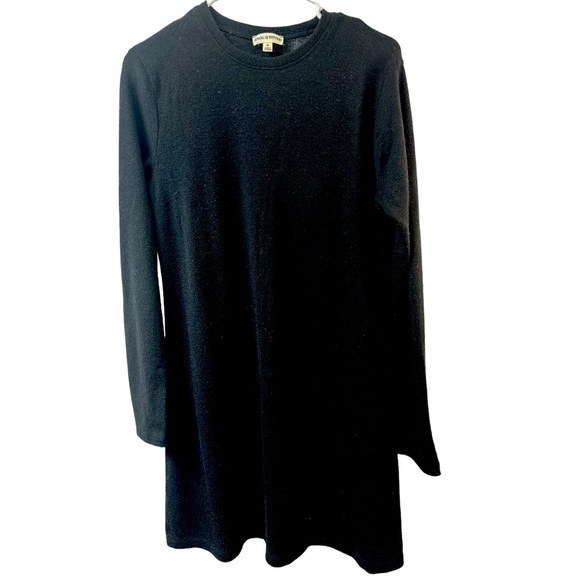 Zenana Outfitters Long sleeve warm dress midi length size medium - Picture 3 of 4